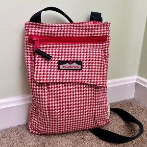 Kavu Limited Edition Bama Bag Red Houndstooth Print